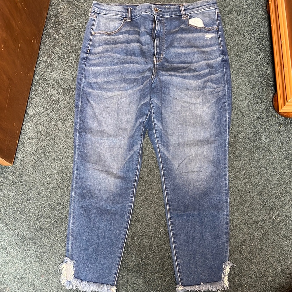 Super Hi Rise Curvy Crop American Eagle Jegging